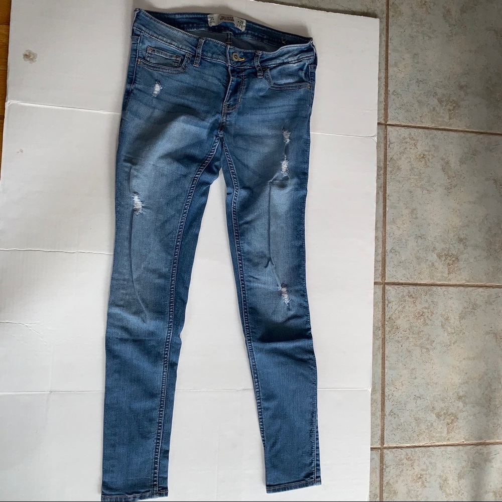 Jeans w rips